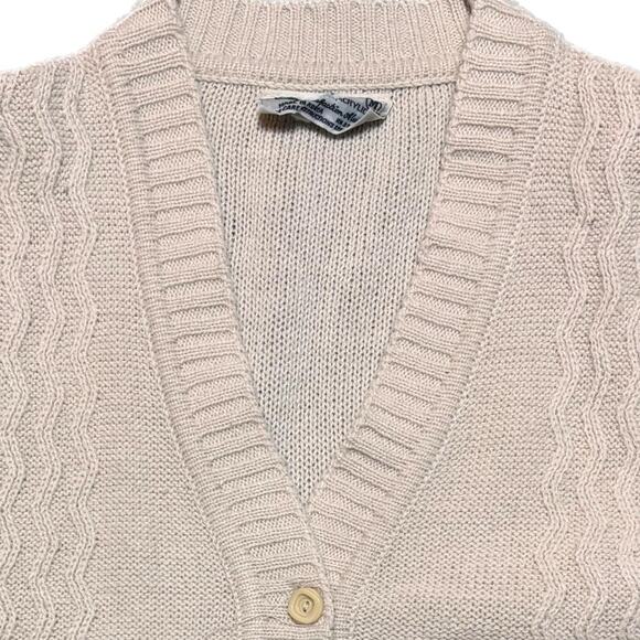 Tan knitted sleeveless vintage vest - Picture 2 of 5